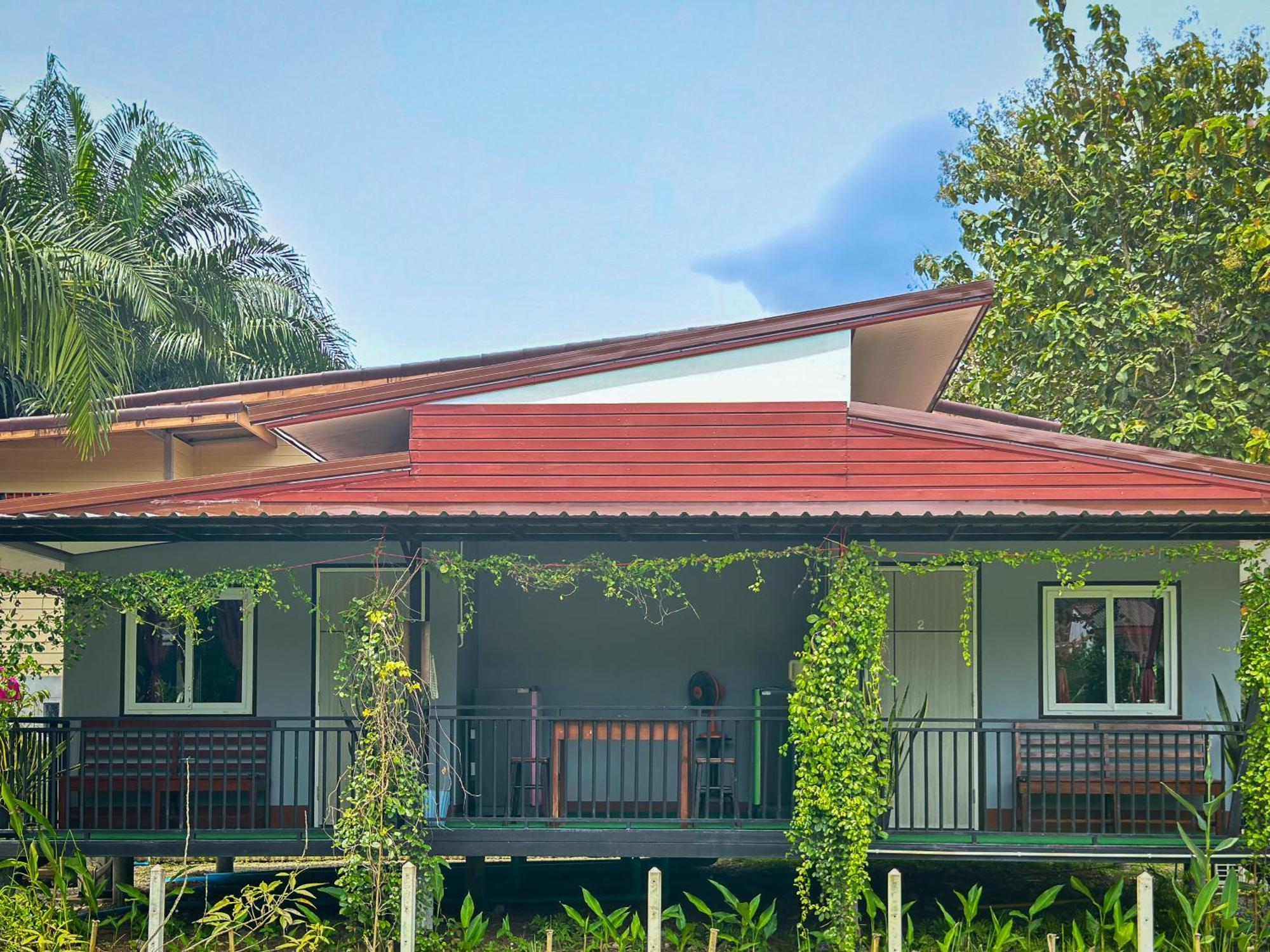 Baan Panmala Guesthouse - Ao Luek, Krabi town Kültér fotó