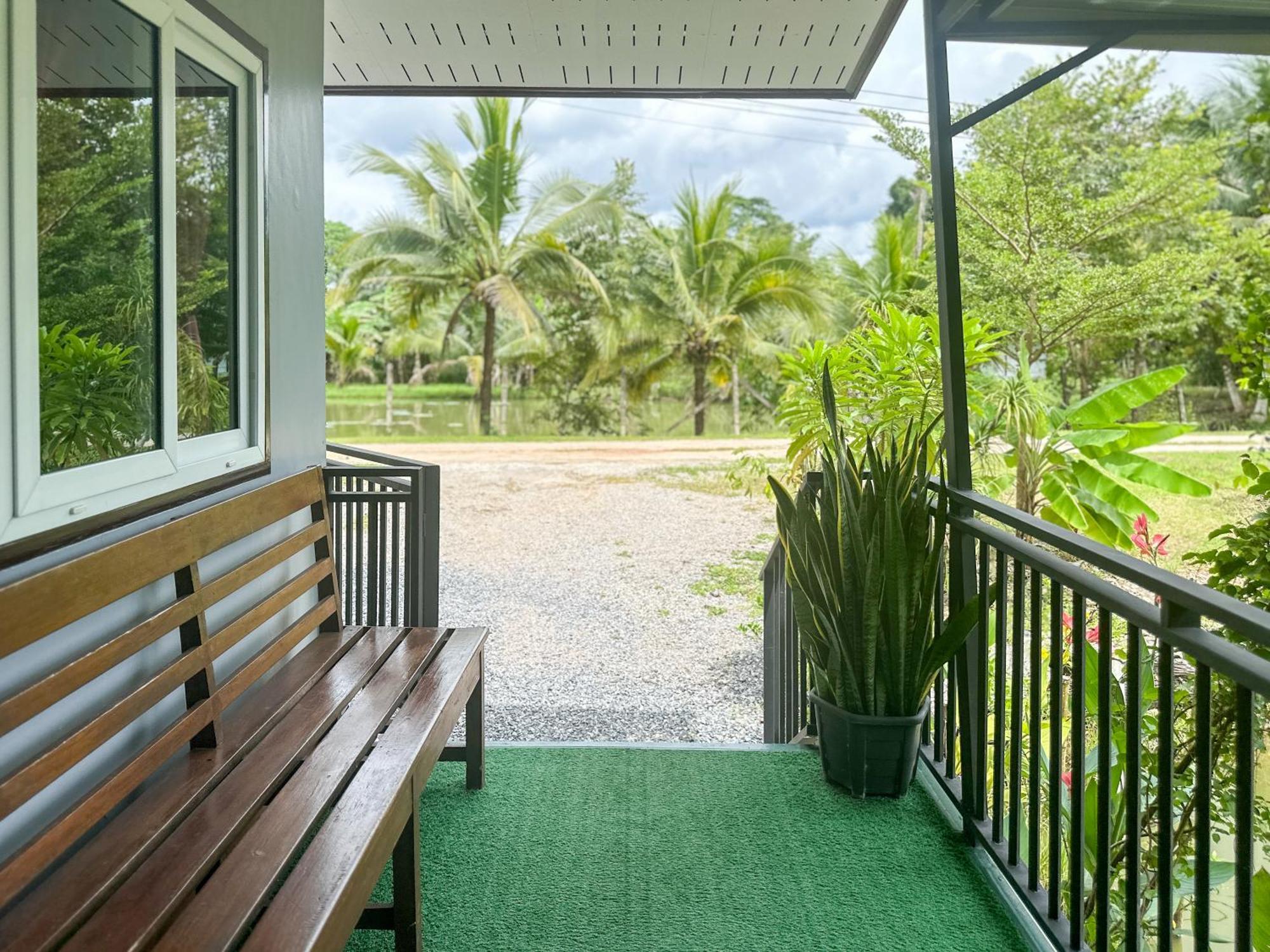 Baan Panmala Guesthouse - Ao Luek, Krabi town Kültér fotó