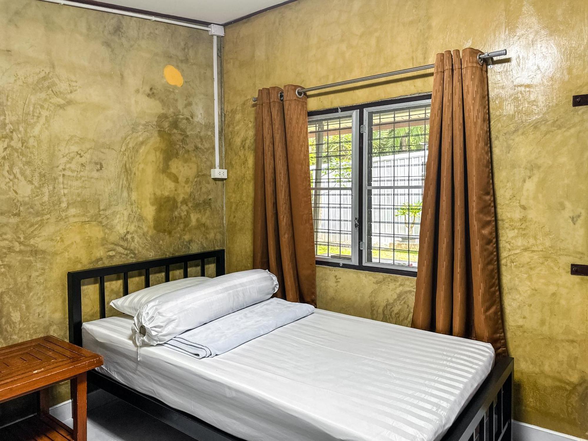 Baan Panmala Guesthouse - Ao Luek, Krabi town Kültér fotó