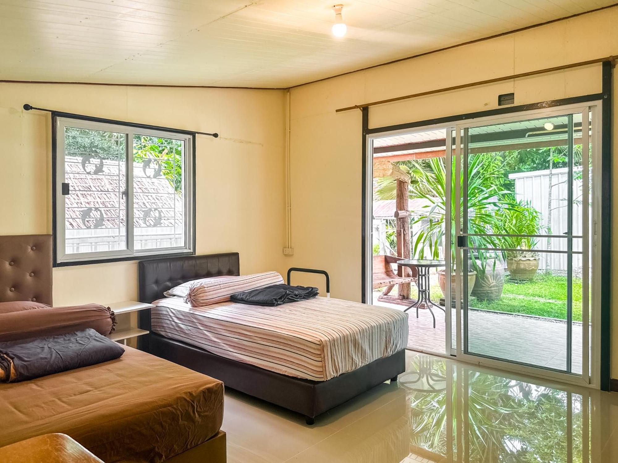 Baan Panmala Guesthouse - Ao Luek, Krabi town Kültér fotó