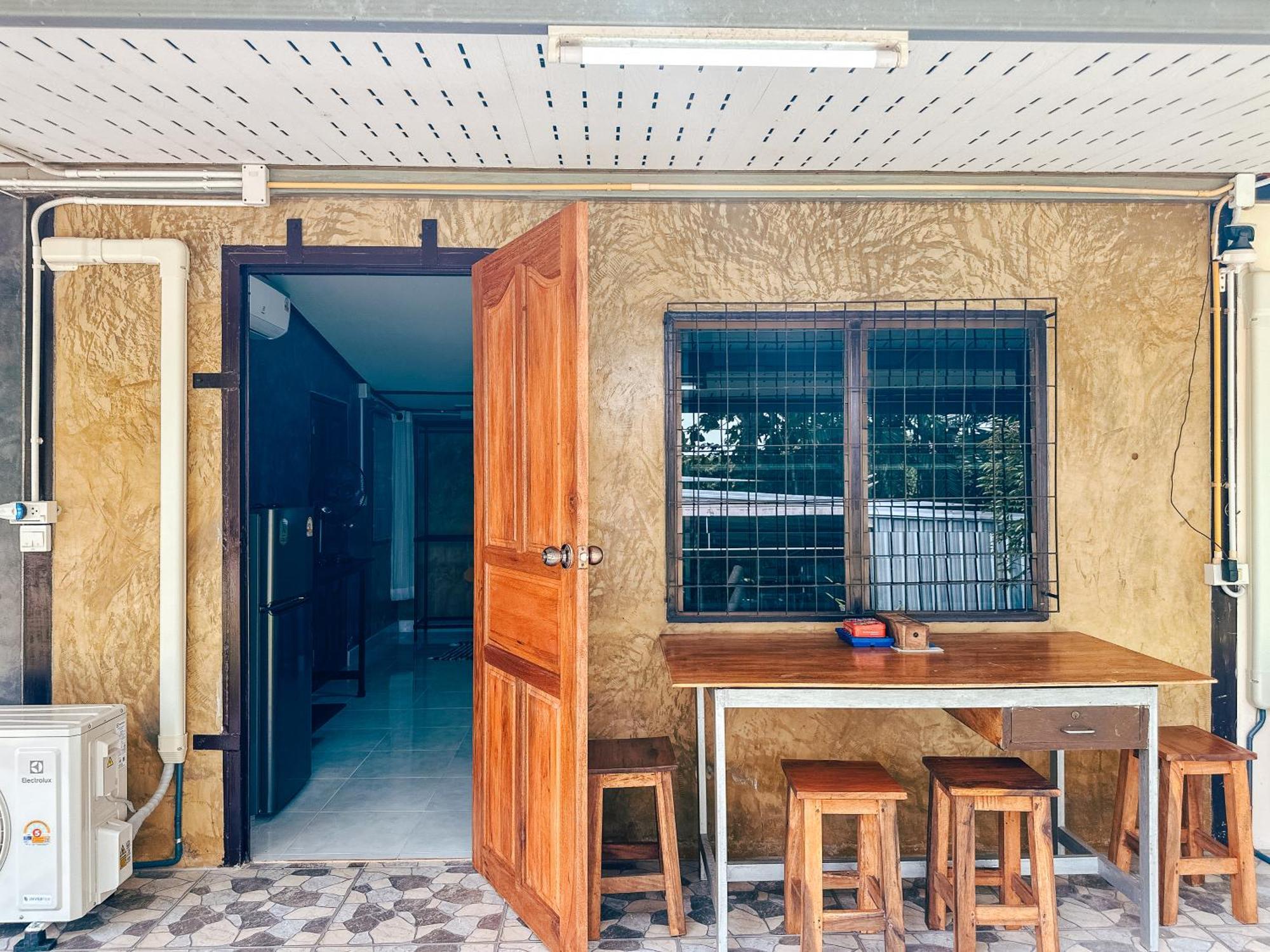 Baan Panmala Guesthouse - Ao Luek, Krabi town Kültér fotó