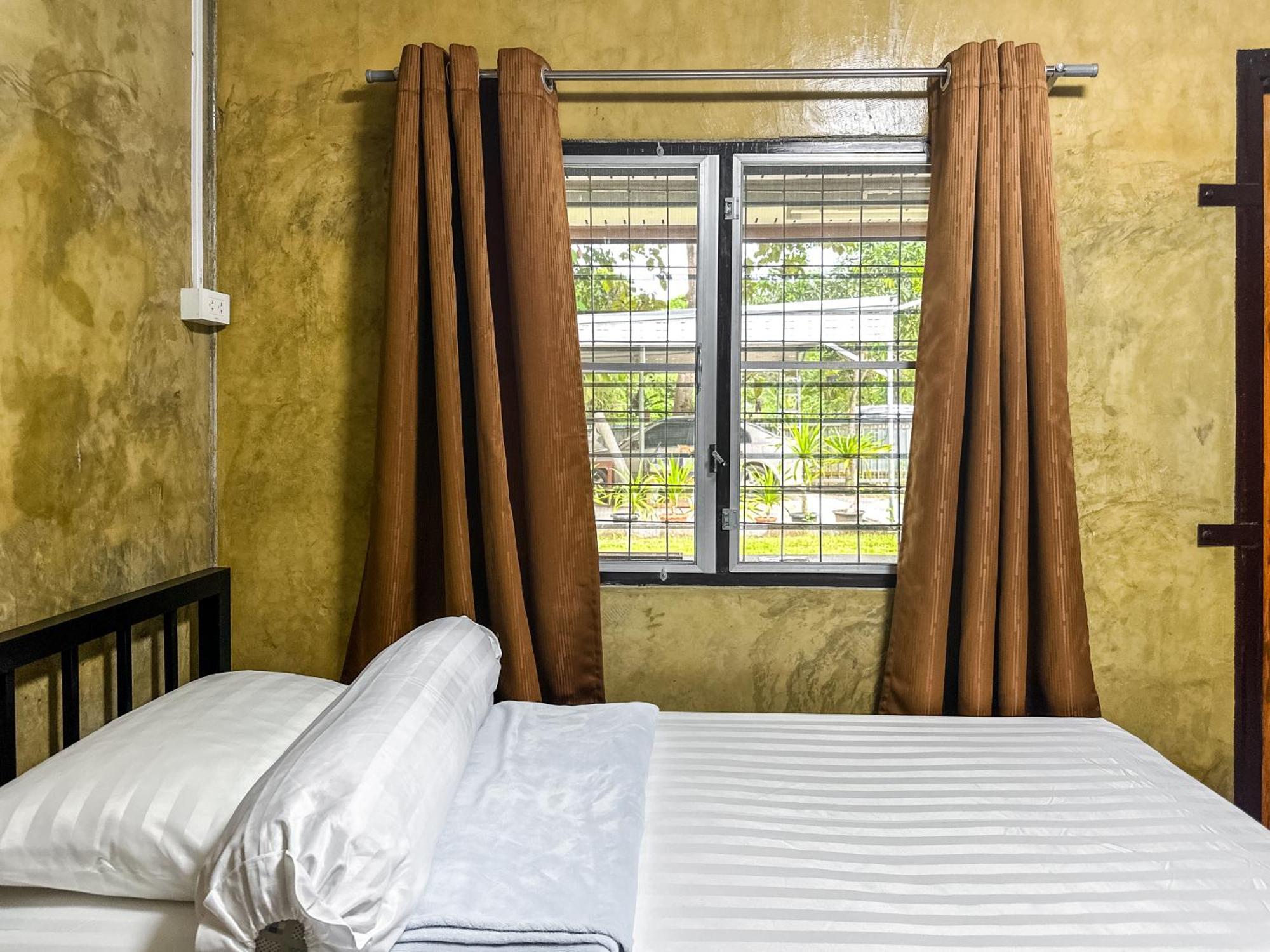 Baan Panmala Guesthouse - Ao Luek, Krabi town Kültér fotó
