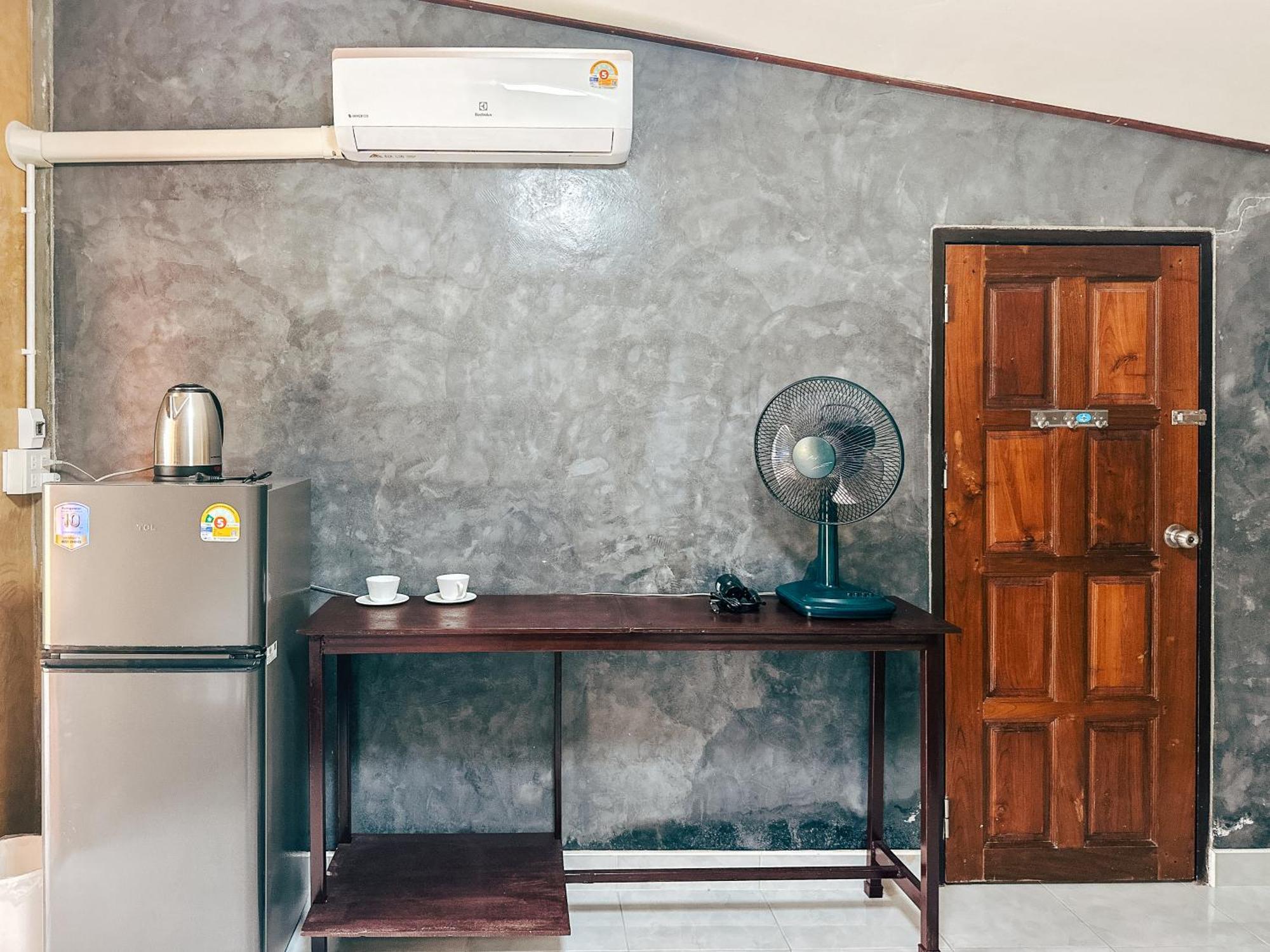 Baan Panmala Guesthouse - Ao Luek, Krabi town Kültér fotó